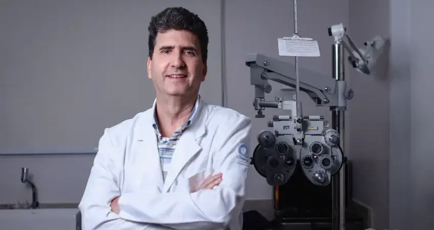 Dr. Fernando José C. de Queiroz