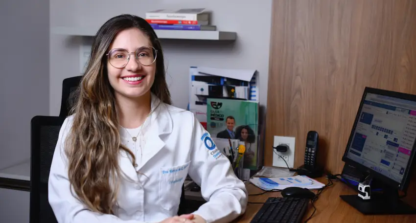 Dra. Monise de Queiroz Hermes